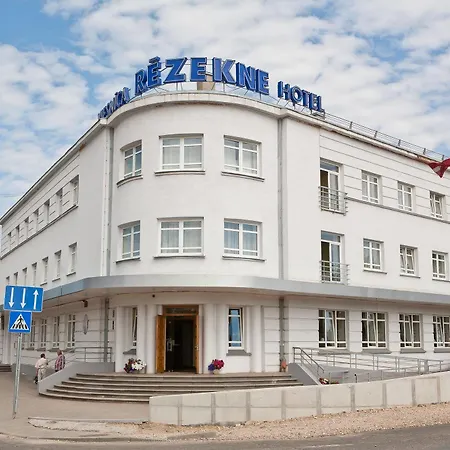 Hotel Kolonna 3*